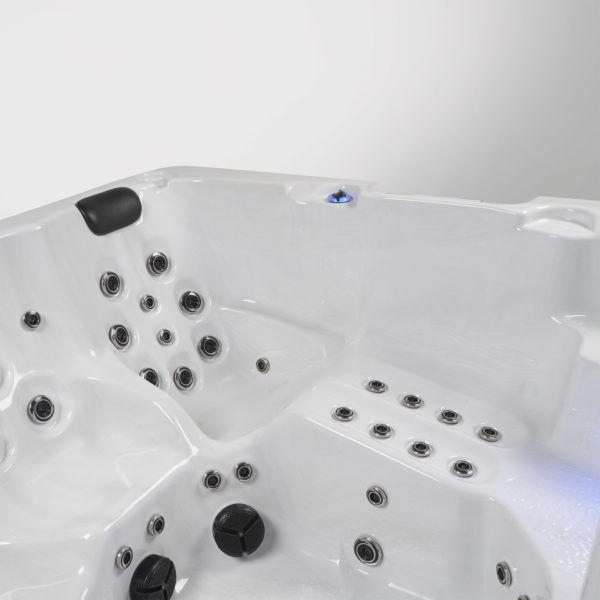 Mazara® 70 Jet, 6-Person, 240v Hot Tub 8