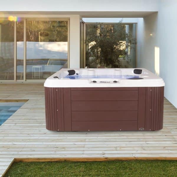 Annapolis™ 50 Jet, 6-Person Hot Tub Spa with Ozonator & Insulated Cover Included