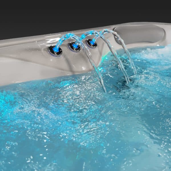 Excellence™ 41 Jet, 3-4 Person Lounger Hot Tub Spa with Bluetooth Stereo & Ozone 5