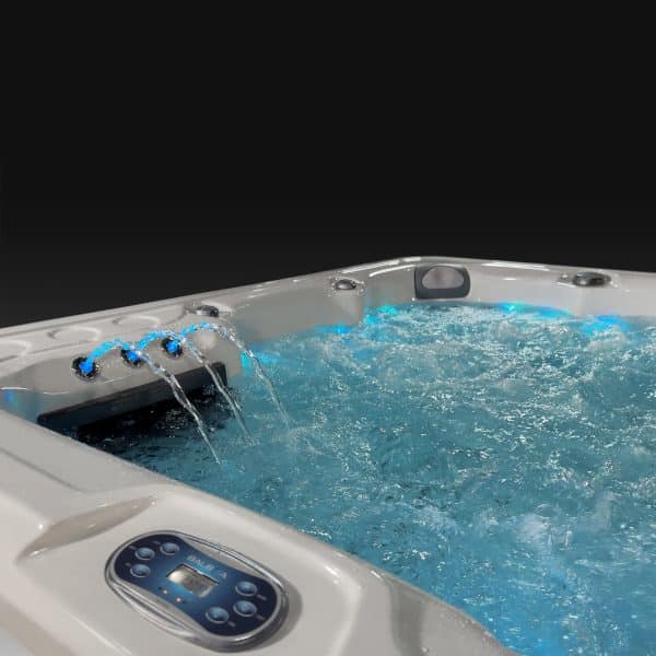 Scenic™ 69 Jet, 6-Person Lounger Hot Tub Spa with Bluetooth Stereo & Ozone 11